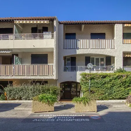 Apartment Les Aigues Marines-65 By Interhome